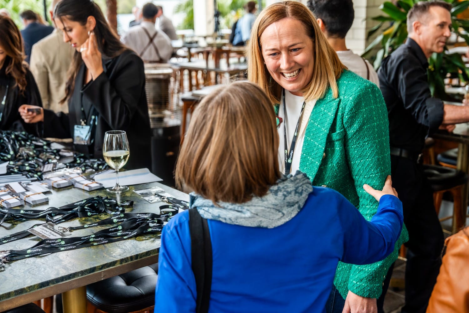 melissa-speaking-with-client